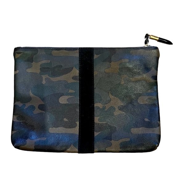 KEMPTON & CO Dark Camo Leather Clutch Pouch - Picture 9 of 9